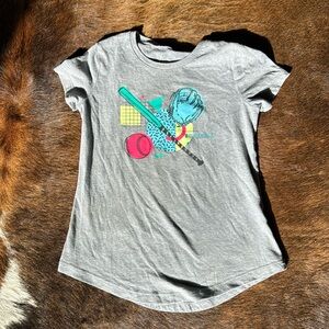 Under armour softball shirt. Girls S